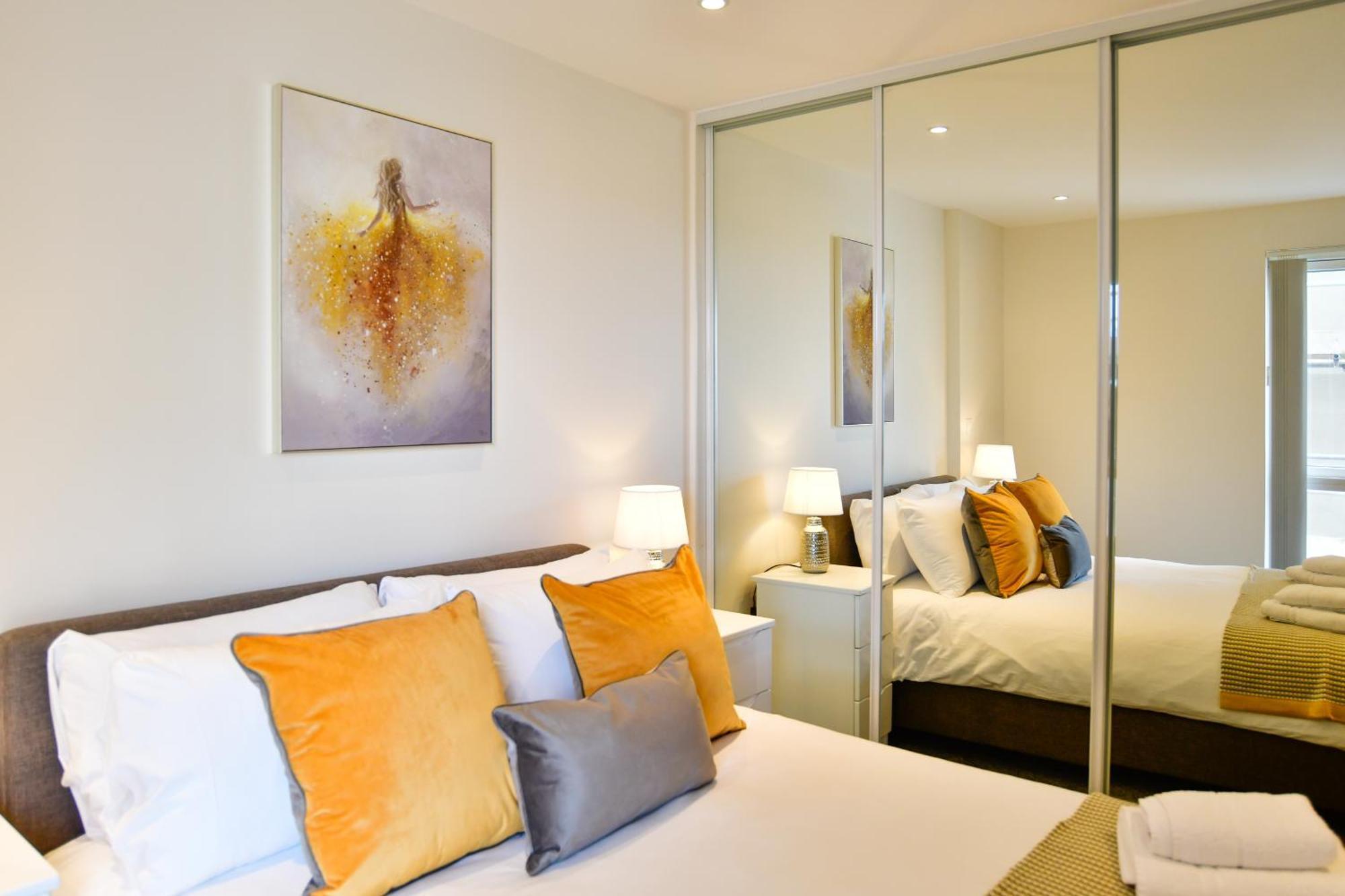 View 1 Bed With Parking *